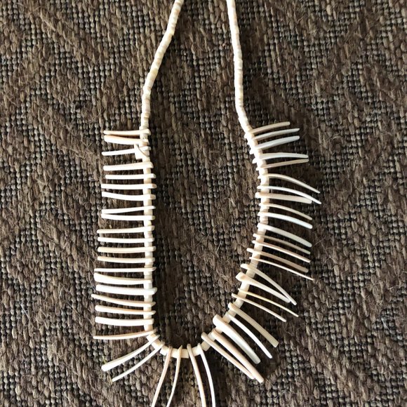 Vintage MCM Seashell Beaded  necklace 18" Multi size shape Beige Cream - Picture 3 of 5